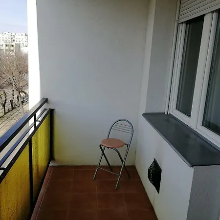 Monesz Apartman Appartement Debrecen