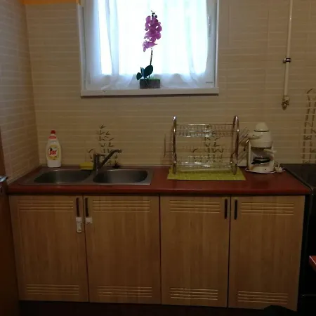 Monesz Apartman Appartement